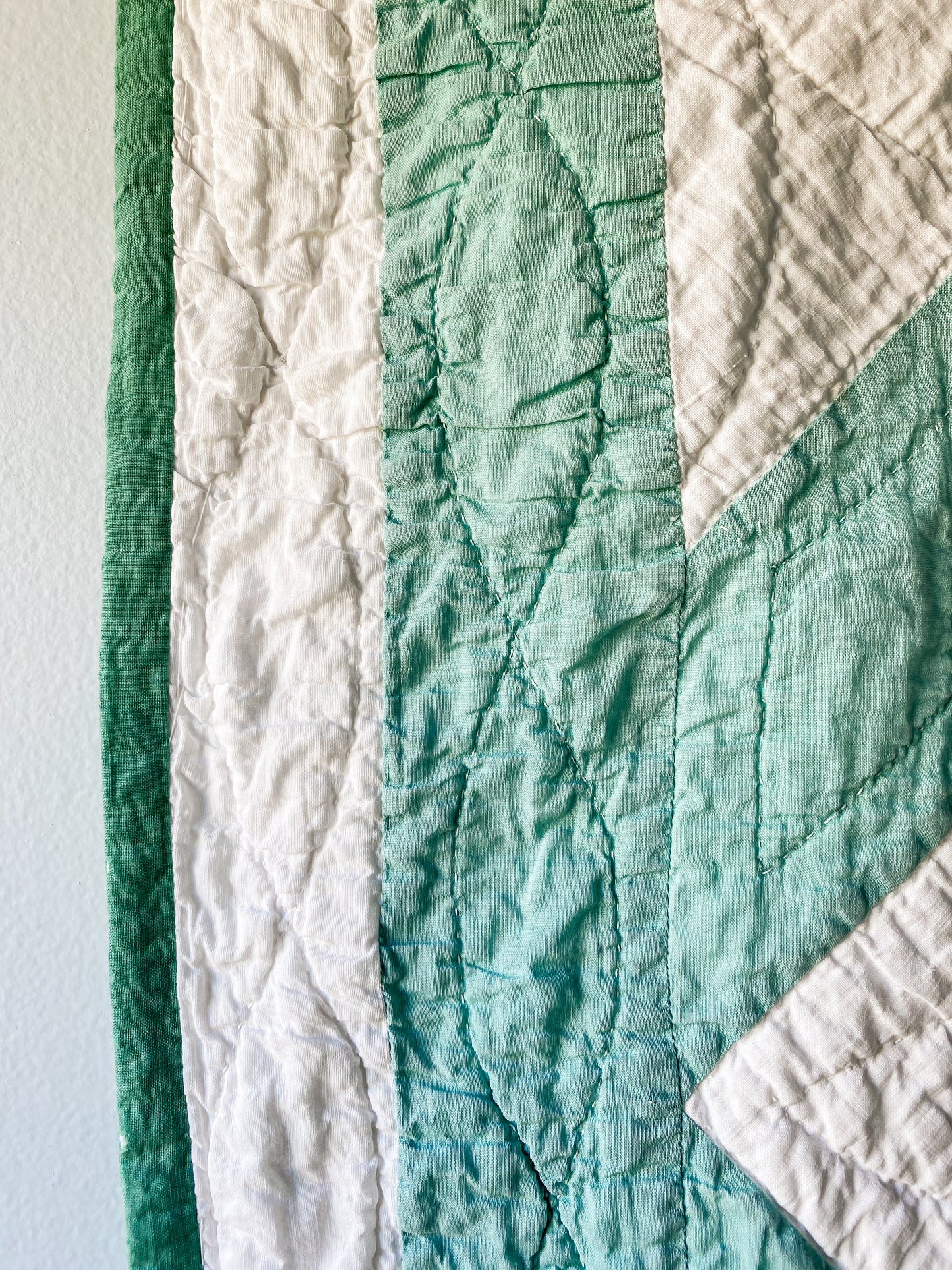 Vintage Mint Green Dove in the Window Quilt, c1930