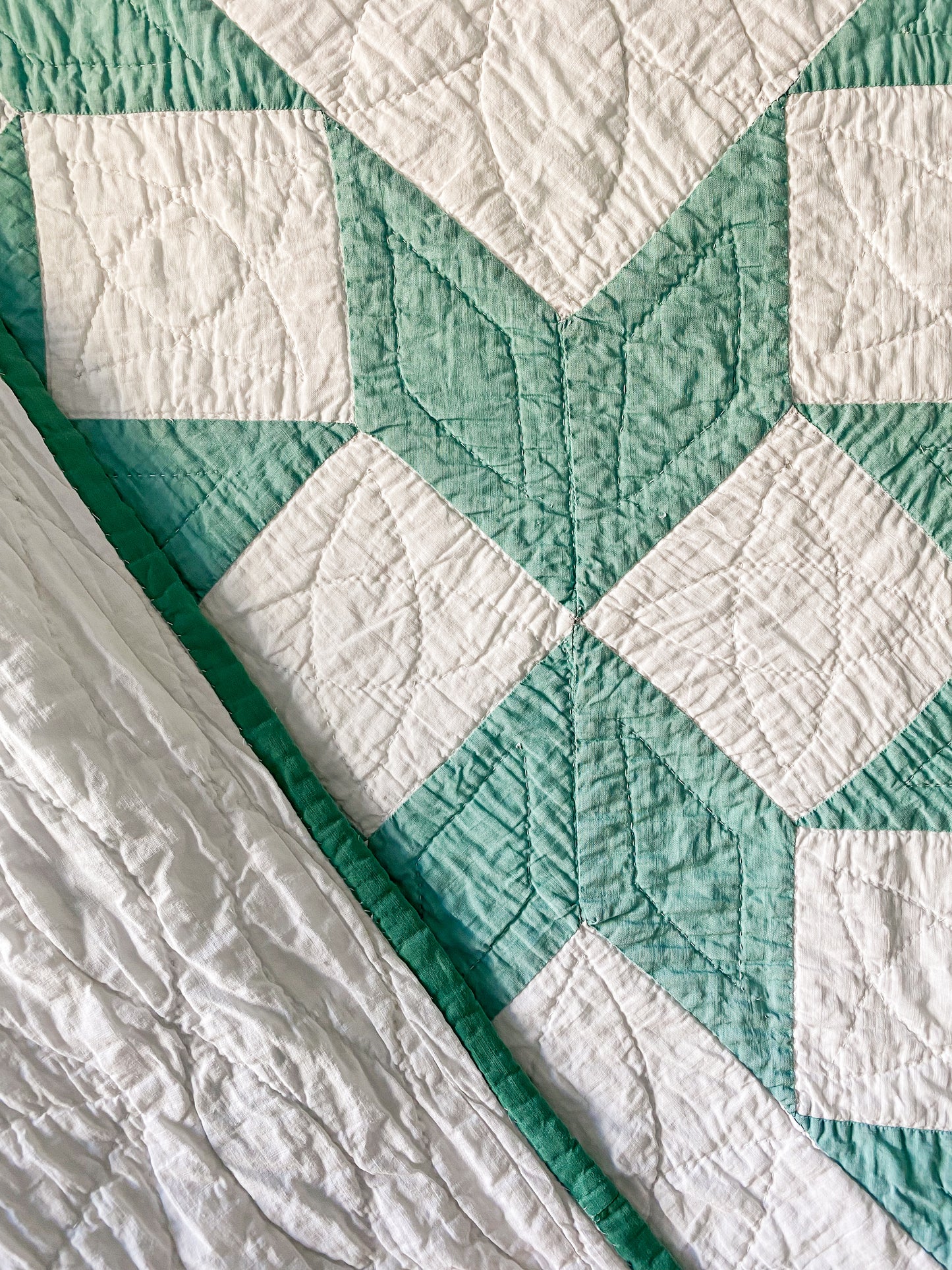 Vintage Mint Green Dove in the Window Quilt, c1930
