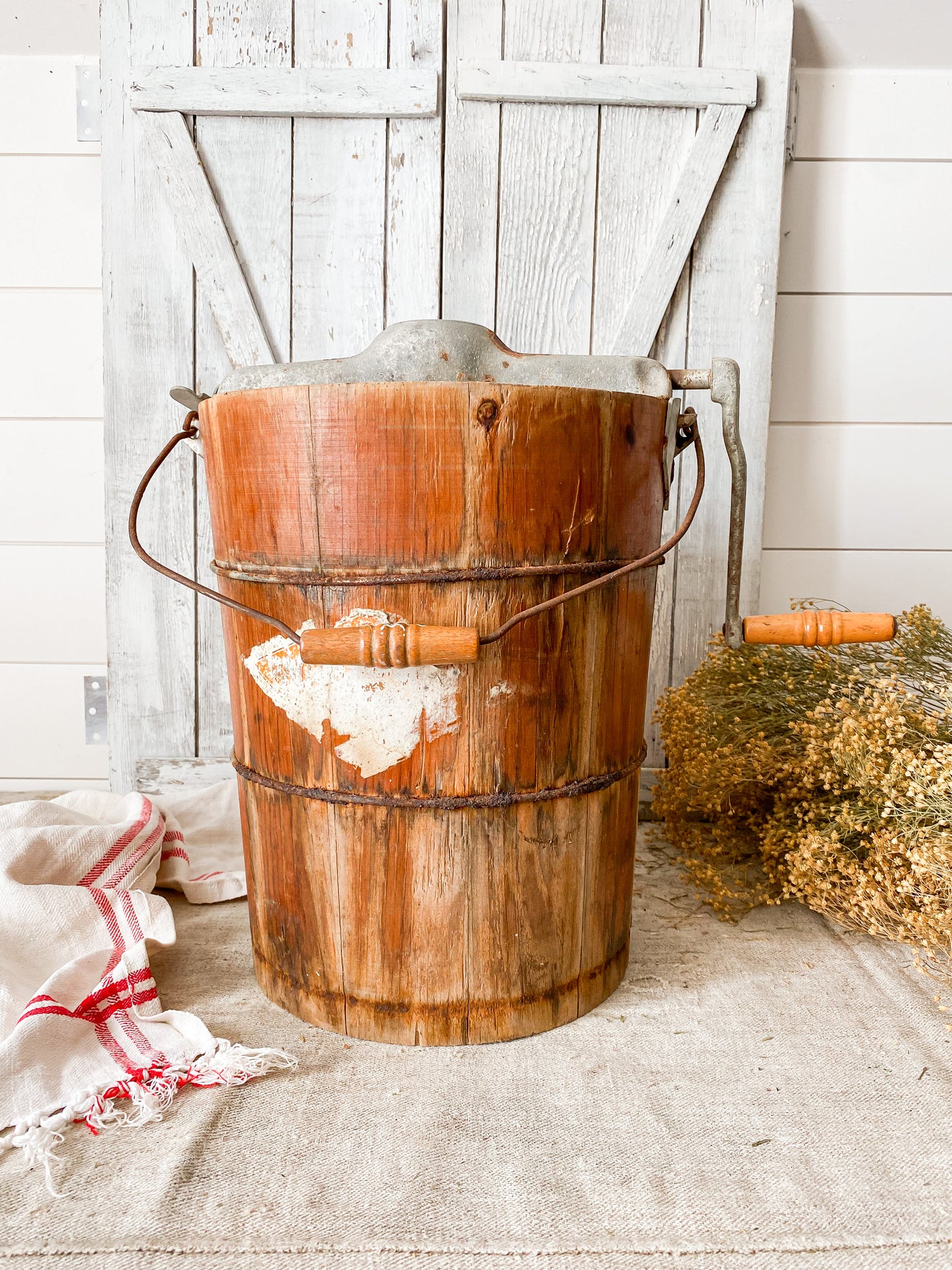 Vintage Wood Ice Cream Bucket with White Mountain Churn | Rustic Farmhouse Decor