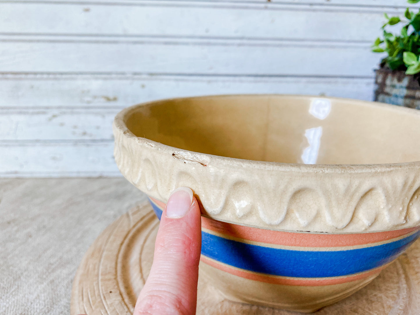 Antique Yellow Ware 7" Mixing Bowl | Pie Crust Trim with Blue and Pink Stripes