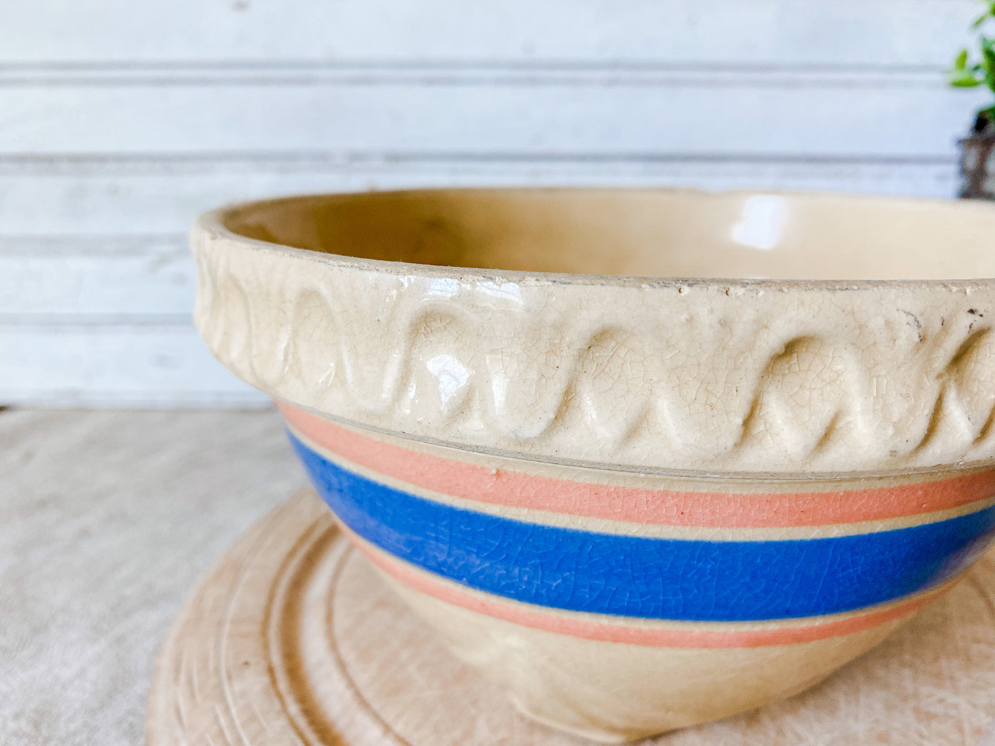 Antique Yellow Ware 7" Mixing Bowl | Pie Crust Trim with Blue and Pink Stripes