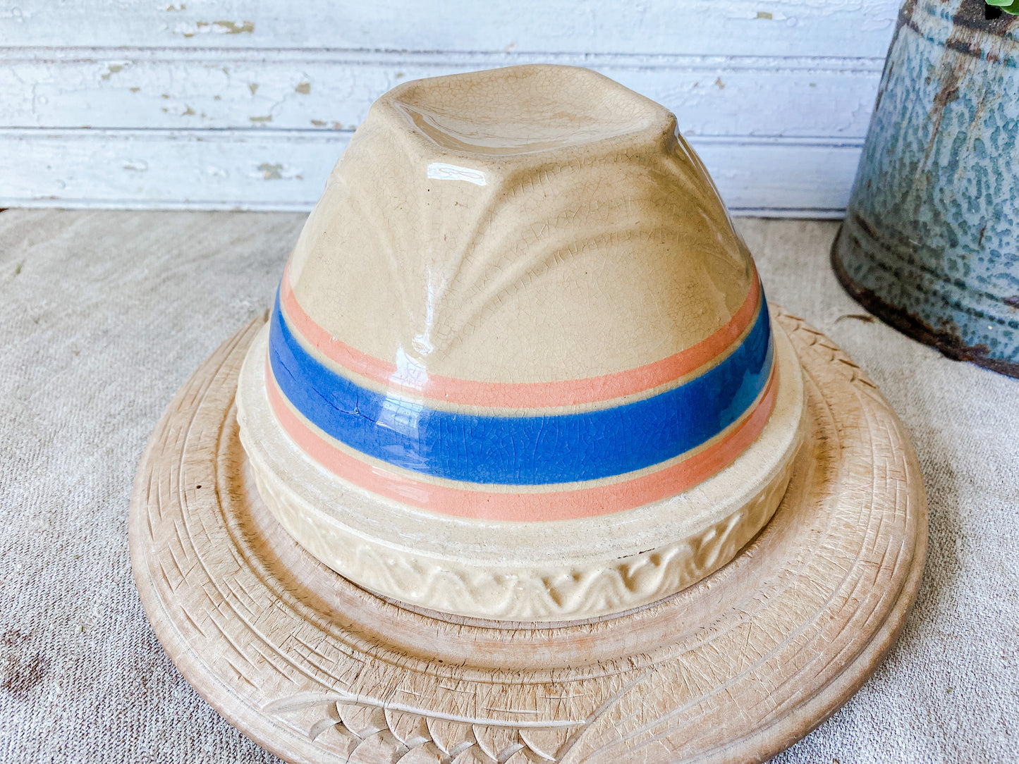 Antique Yellow Ware 7" Mixing Bowl | Pie Crust Trim with Blue and Pink Stripes