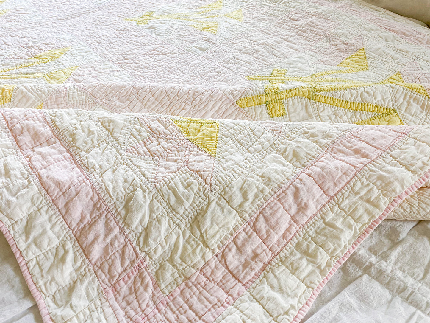 Vintage Carolina Lily Applique Quilt | Faded Pink and Lime Green Pastel Bedding | Cutter Stacker Quilt