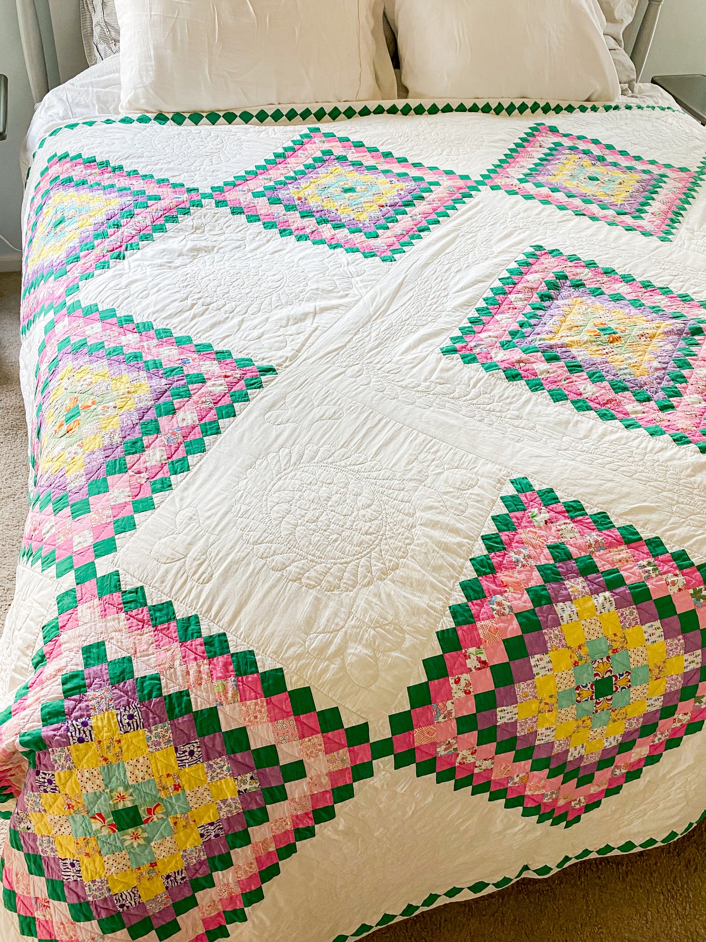 Vintage Around the World Rainbow Print Quilt | Queen Size Farmhouse Bedding