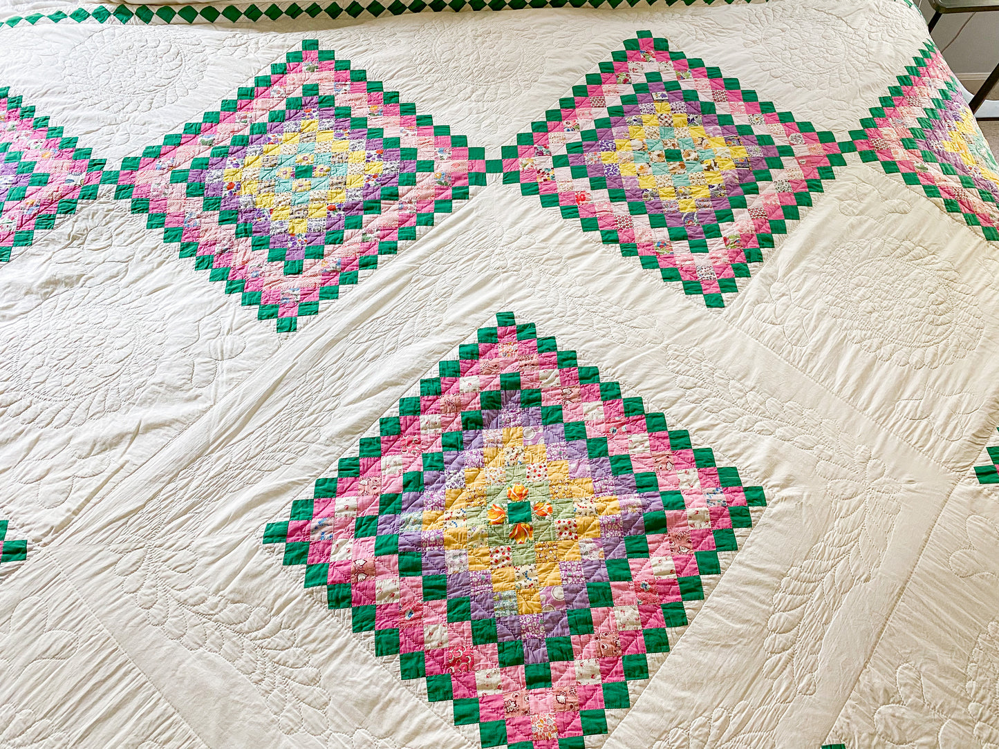 Vintage Around the World Rainbow Print Quilt | Queen Size Farmhouse Bedding