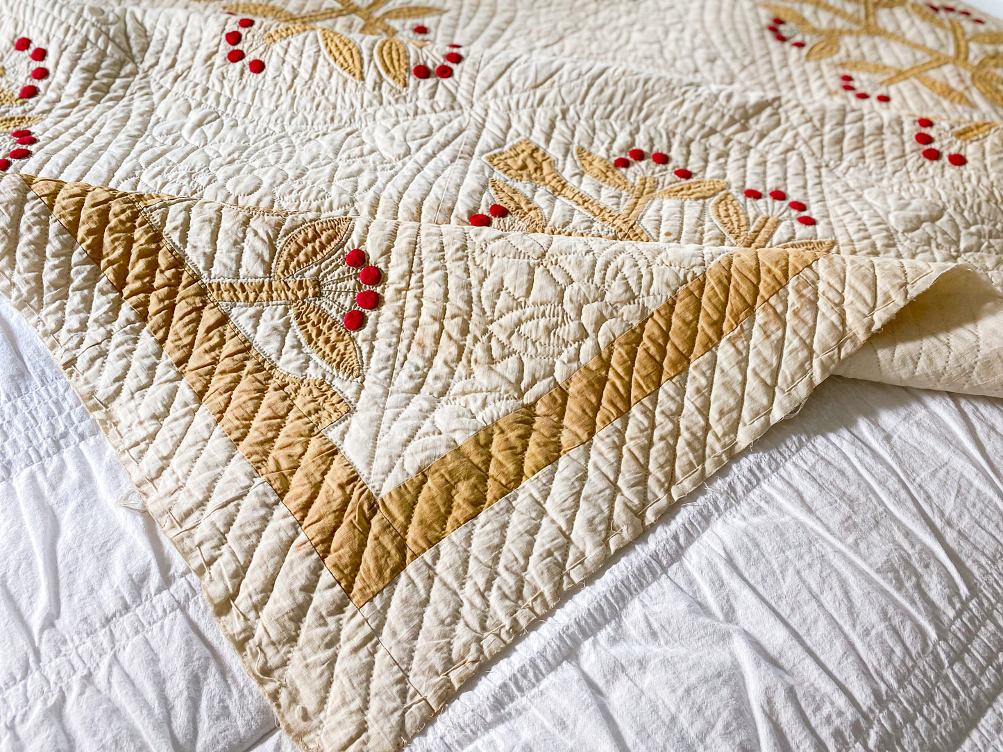 Antique Unfinished Trapunto Applique Quilt | Stacker Cutter Quilt c1860s