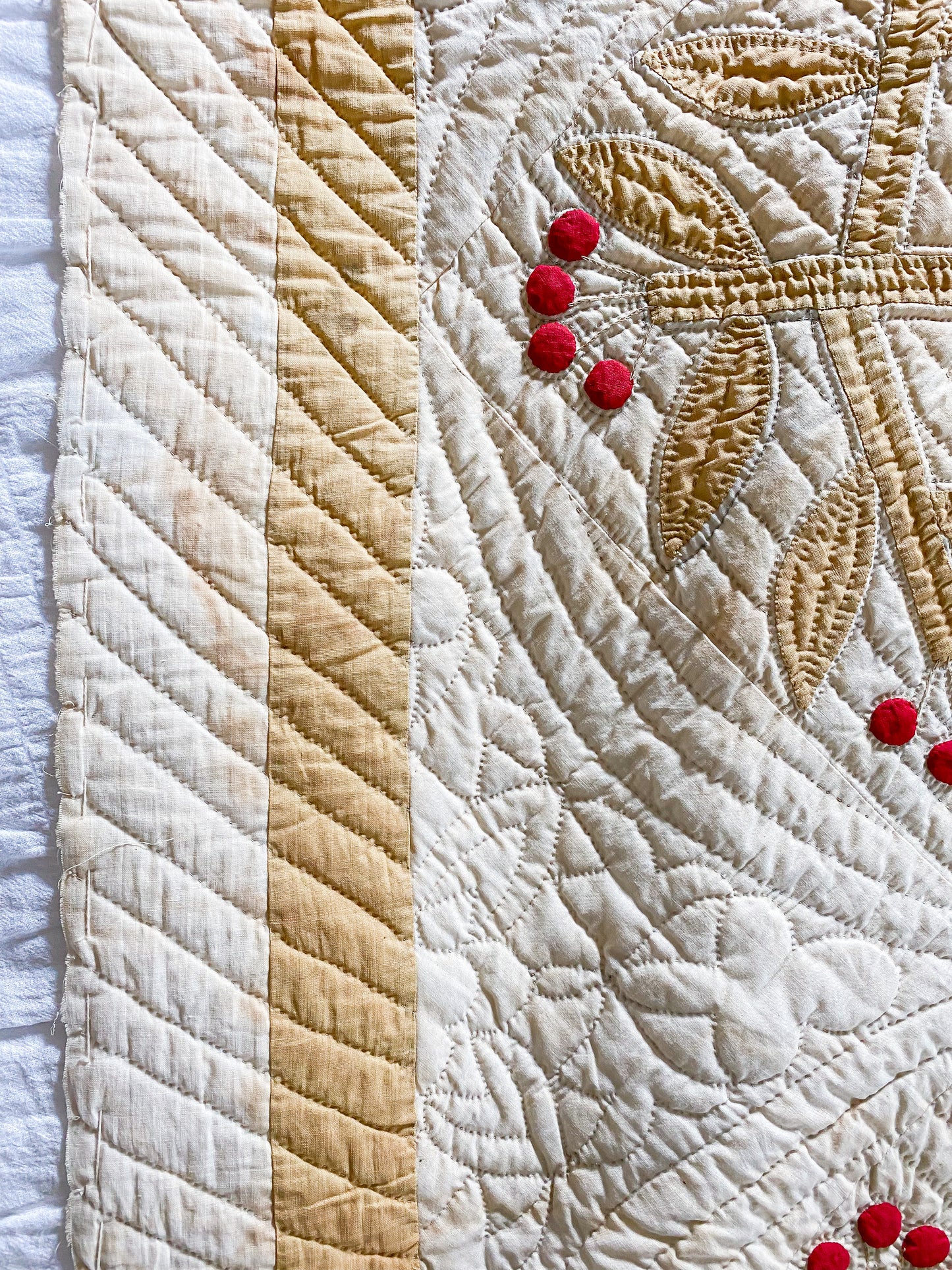 Antique Unfinished Trapunto Applique Quilt | Stacker Cutter Quilt c1860s