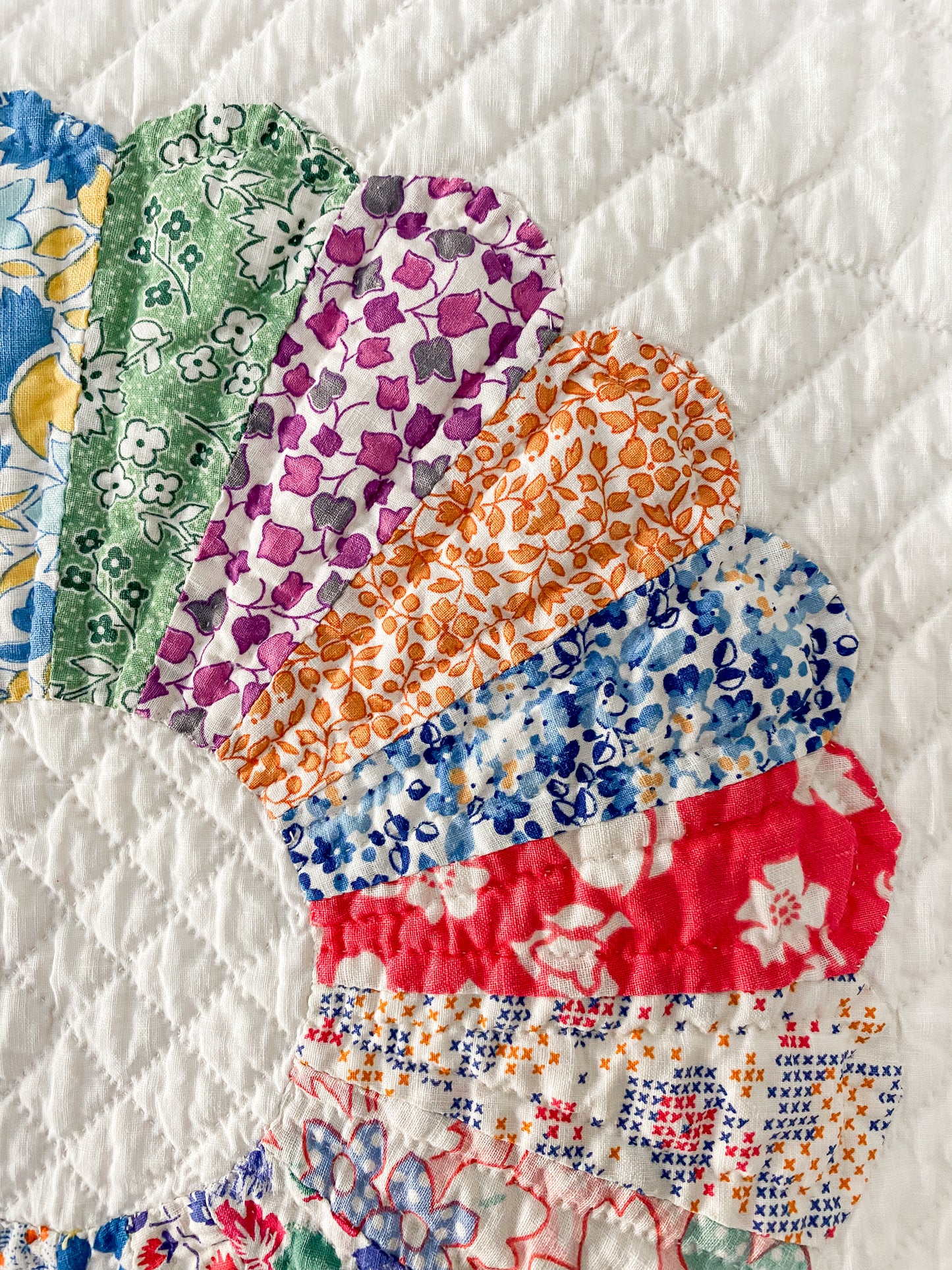 Vintage 1933 Dresden Plate Quilt with Initials and Date
