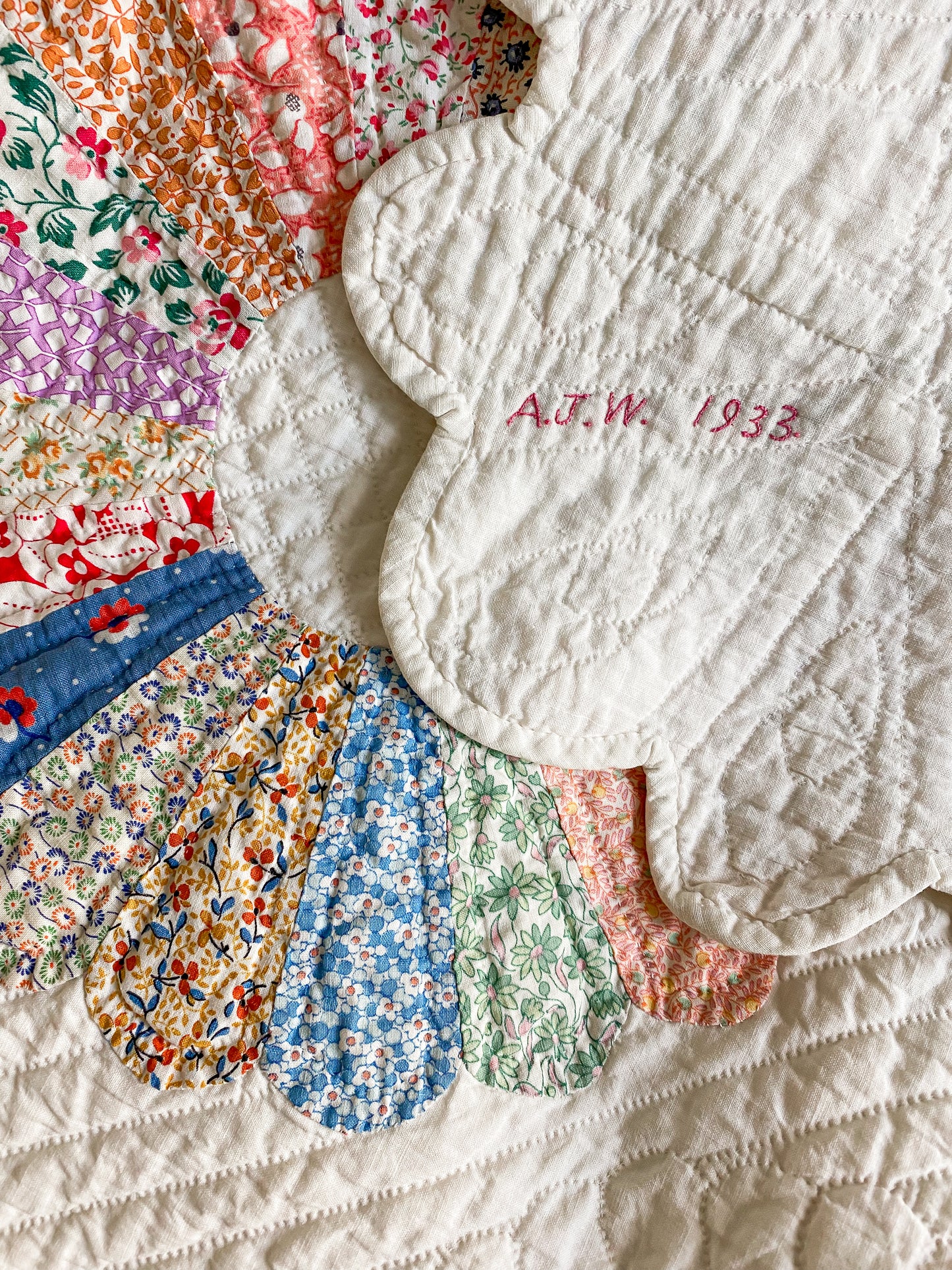 Vintage 1933 Dresden Plate Quilt with Initials and Date
