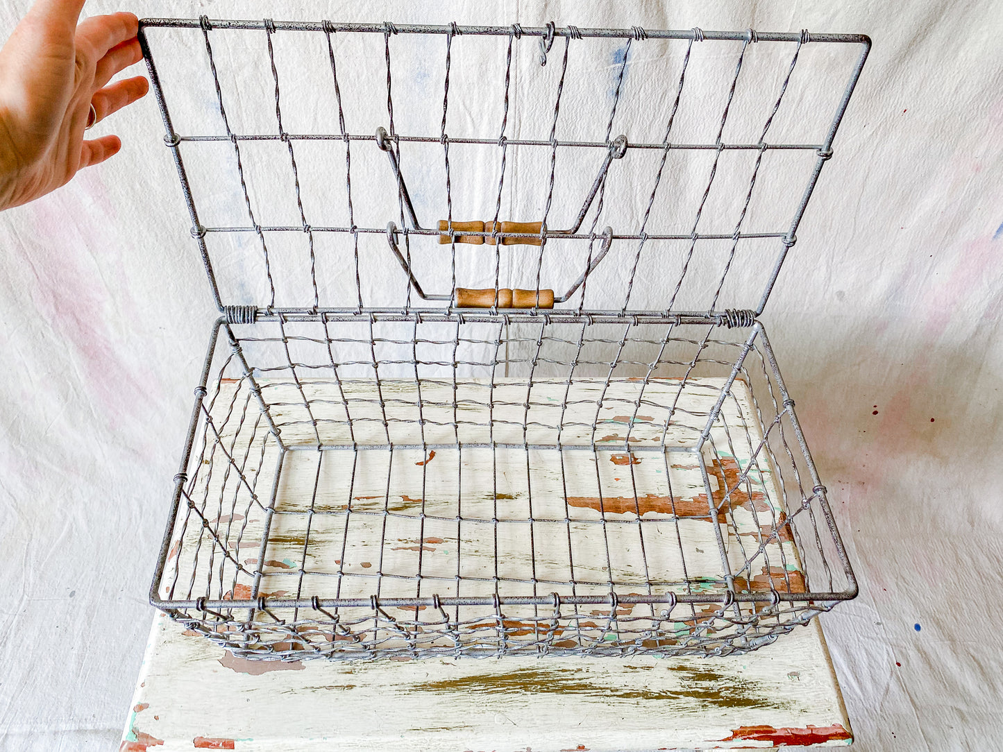 Vintage Silver Wire Basket with Latching Lid | Bathroom Towel Storage