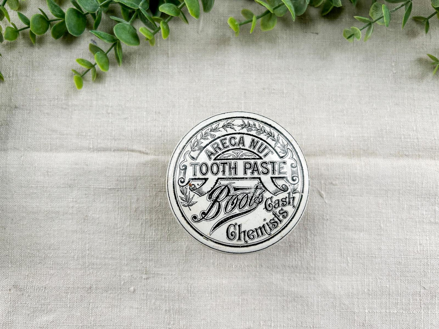 Antique Areca Nut Toothpaste By Boots Pot and Lid