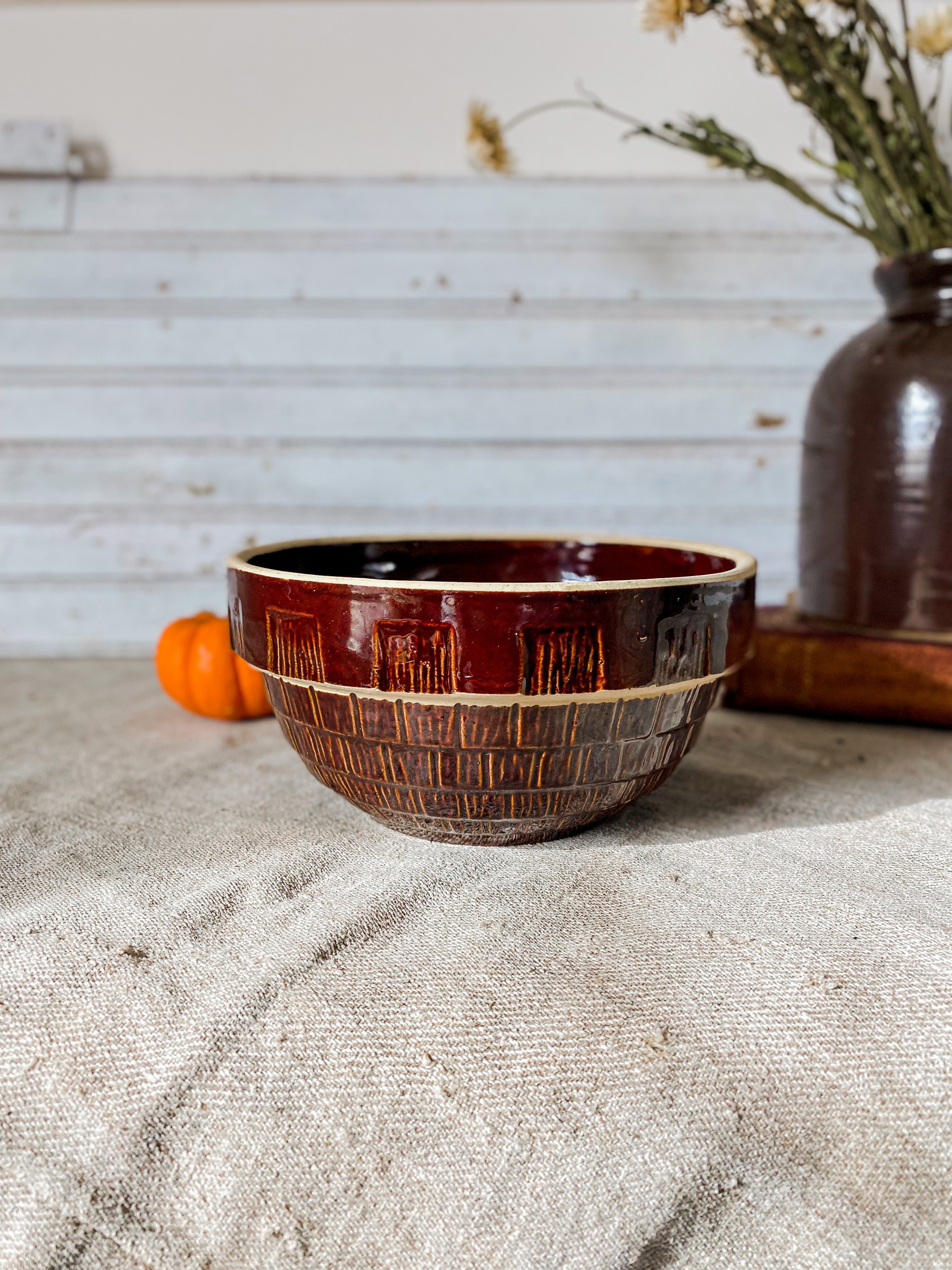 Antique Stoneware 7.75 Crock Dough Bowl, Primitive Beige Mixing Bowl –  ThriftyWhitney