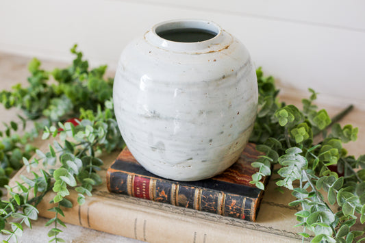 Antique Chinese Stoneware 6" Chinoiserie Gray Ginger Jar with Blue Decoration