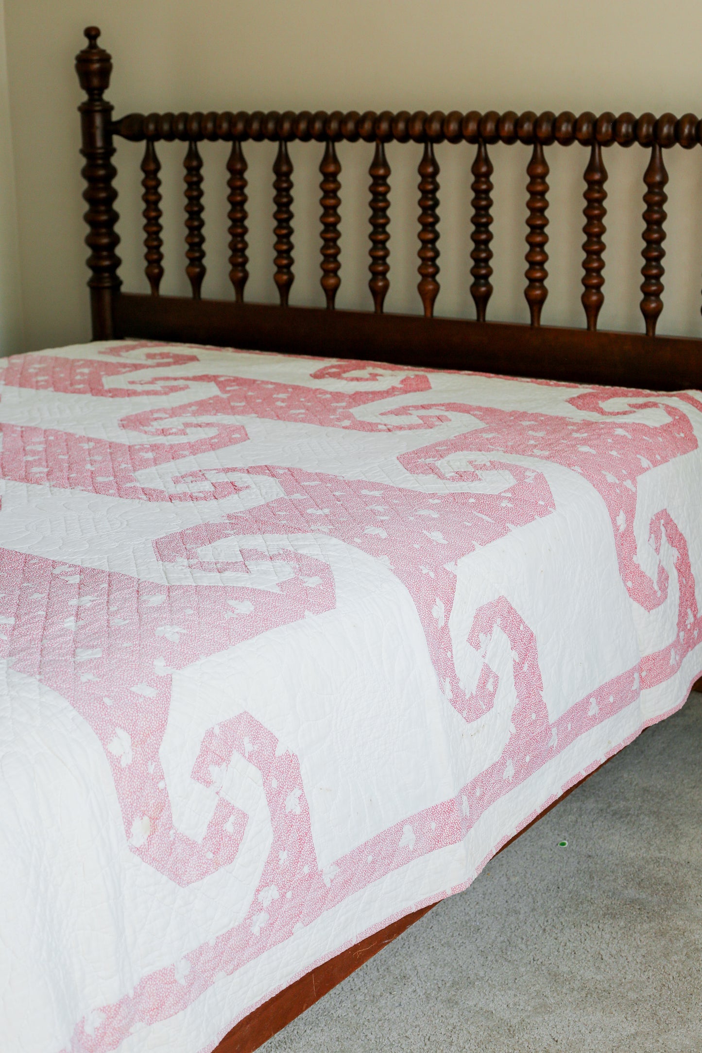 Vintage Pink & White Indiana Puzzle Quilt, c1930