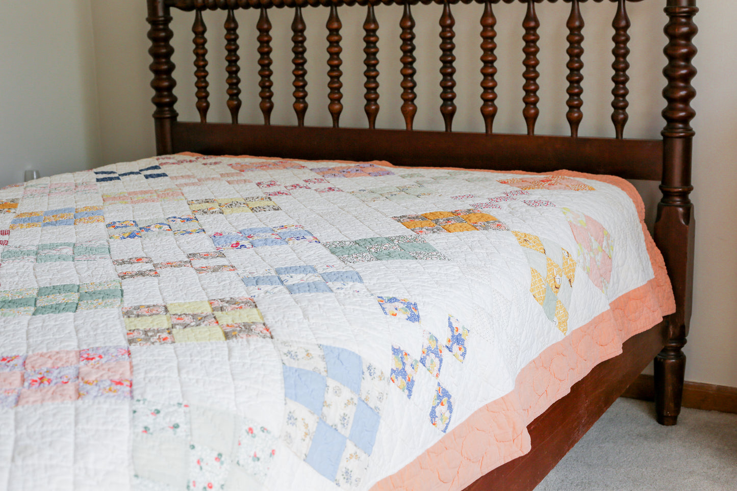 Vintage Peach & White Nine Patch Quilt, c1930