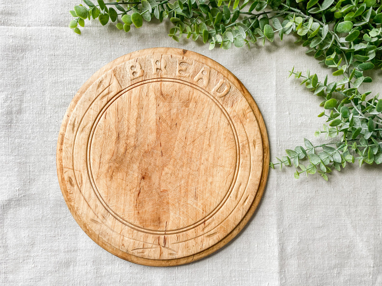 Vintage English Carved Round 11" Bread Board