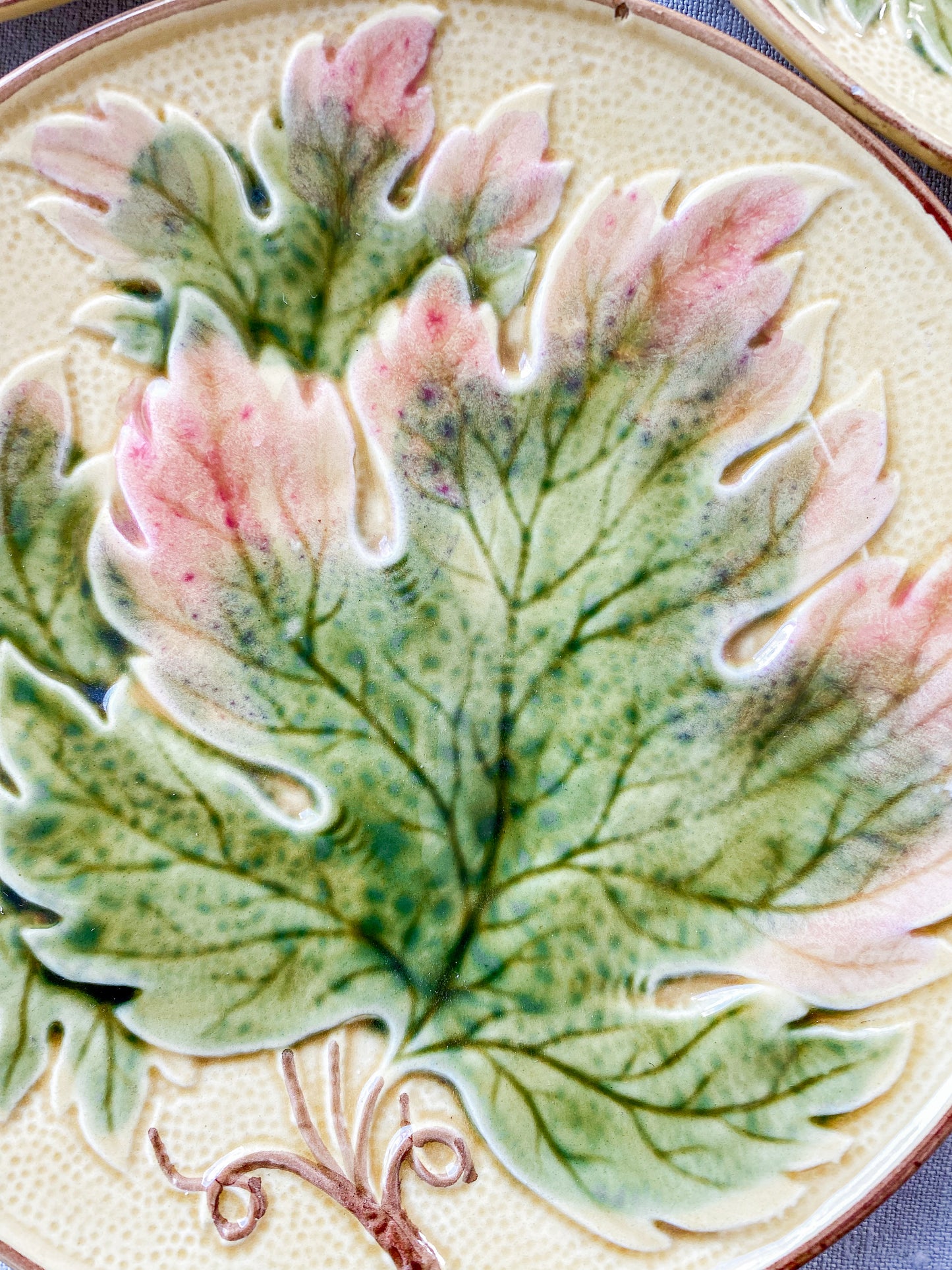 Set of 4 Vintage German Majolica Leaf Plates