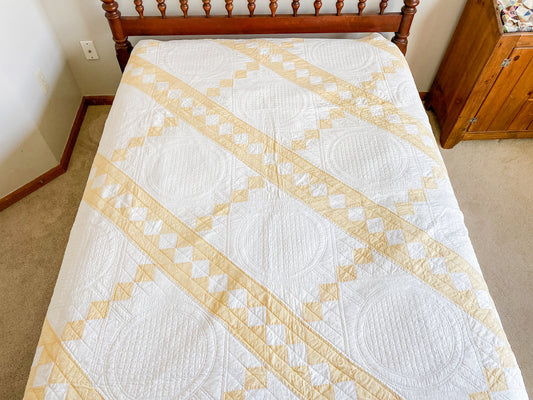 Vintage Yellow and White Jacob's Ladder Quilt