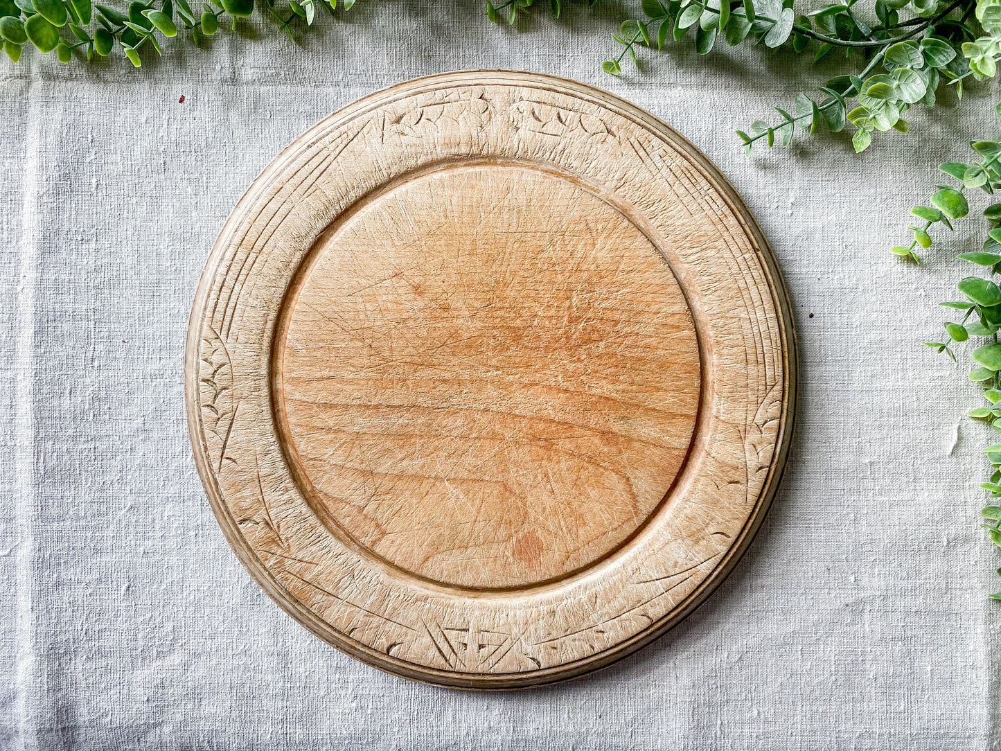 Vintage English Carved Round Breadboard