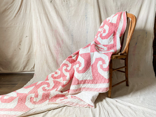 Vintage Double Pink Snail Trail Twin Quilt