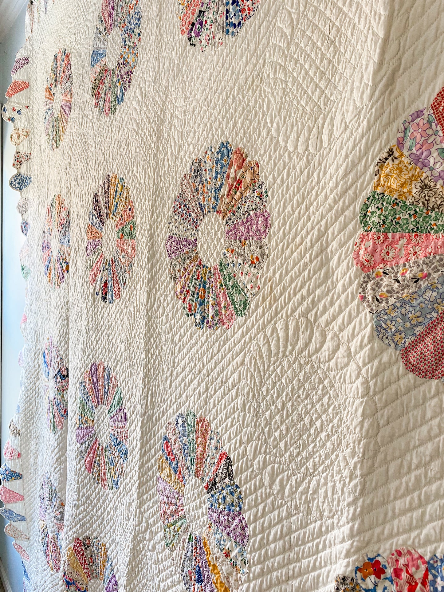 Vintage 1933 Dresden Plate Quilt with Initials and Date