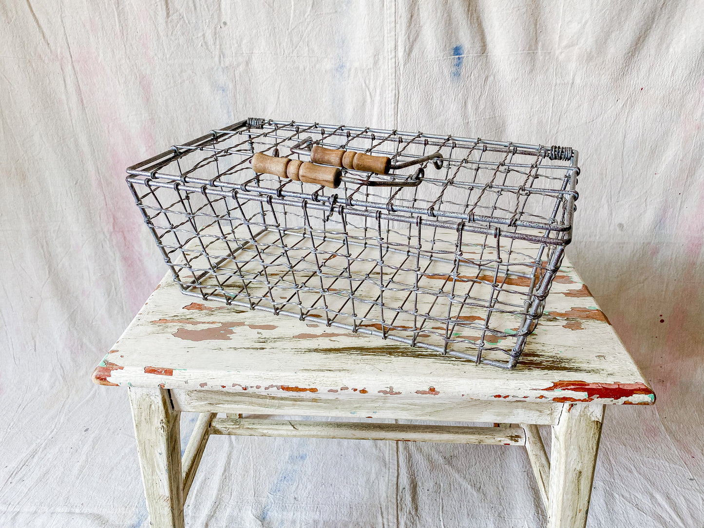 Vintage Silver Wire Basket with Latching Lid | Bathroom Towel Storage
