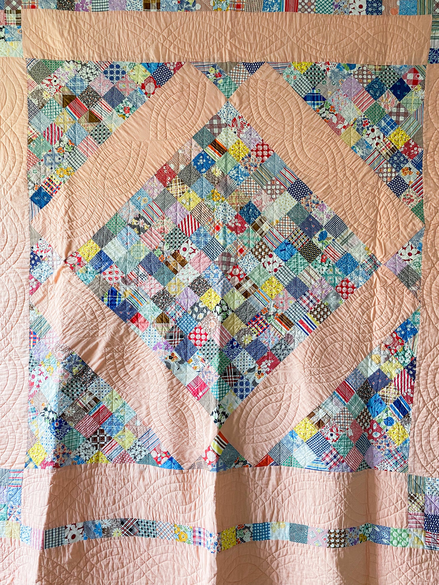 Vintage Melon Peach Medallion Patchwork Quilt, c1920