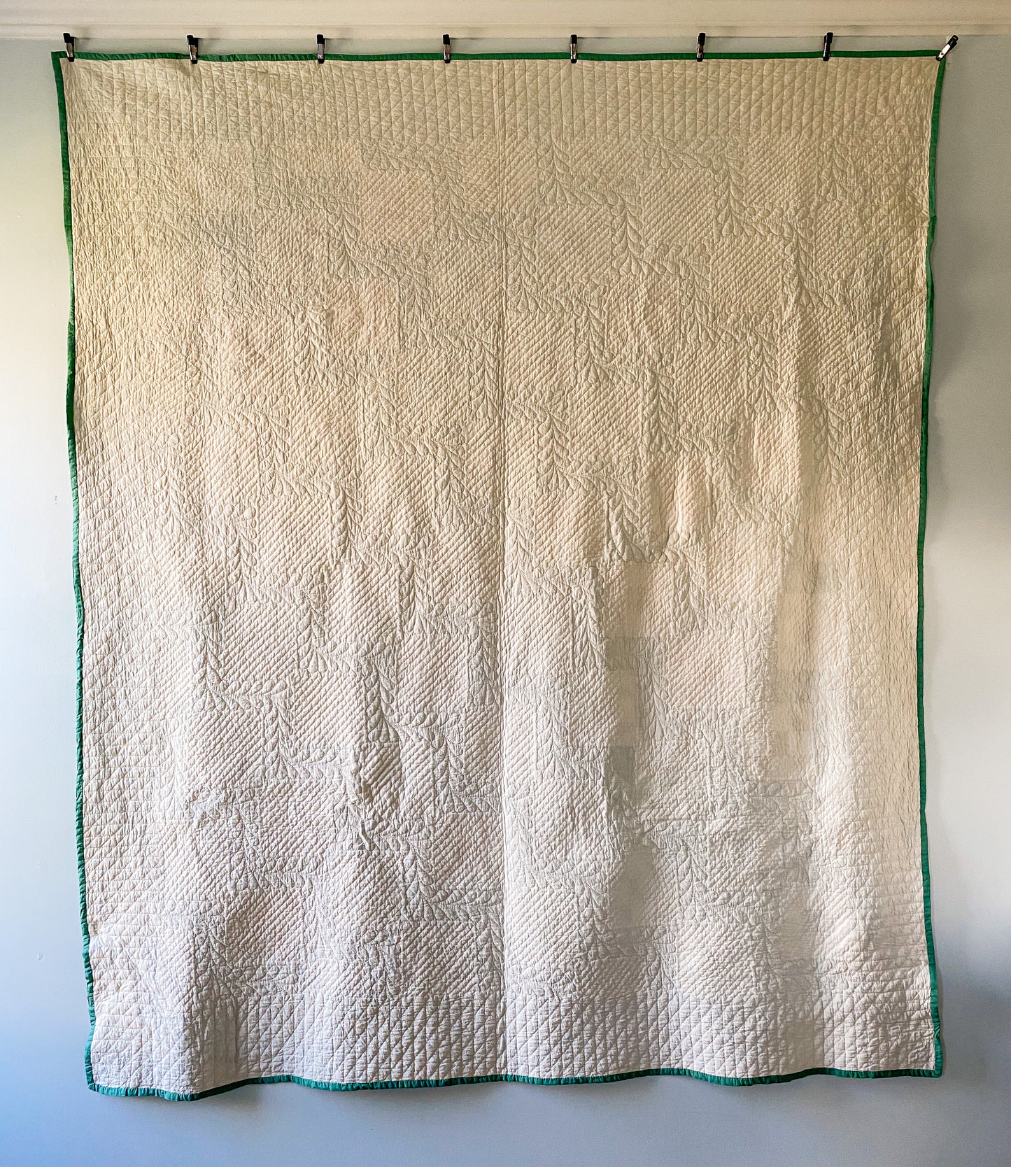 Vintage Emerald Green Shoofly Quilt, Plaid Shirting Fabrics, Feather Hand Quilting, c1930s, 82" x 67"